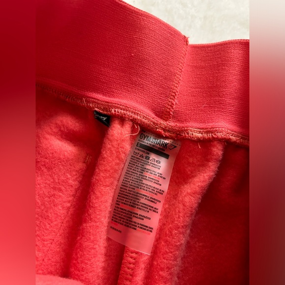 Gymshark OG Legacy Shorts  Brick Red - Picture 5 of 7